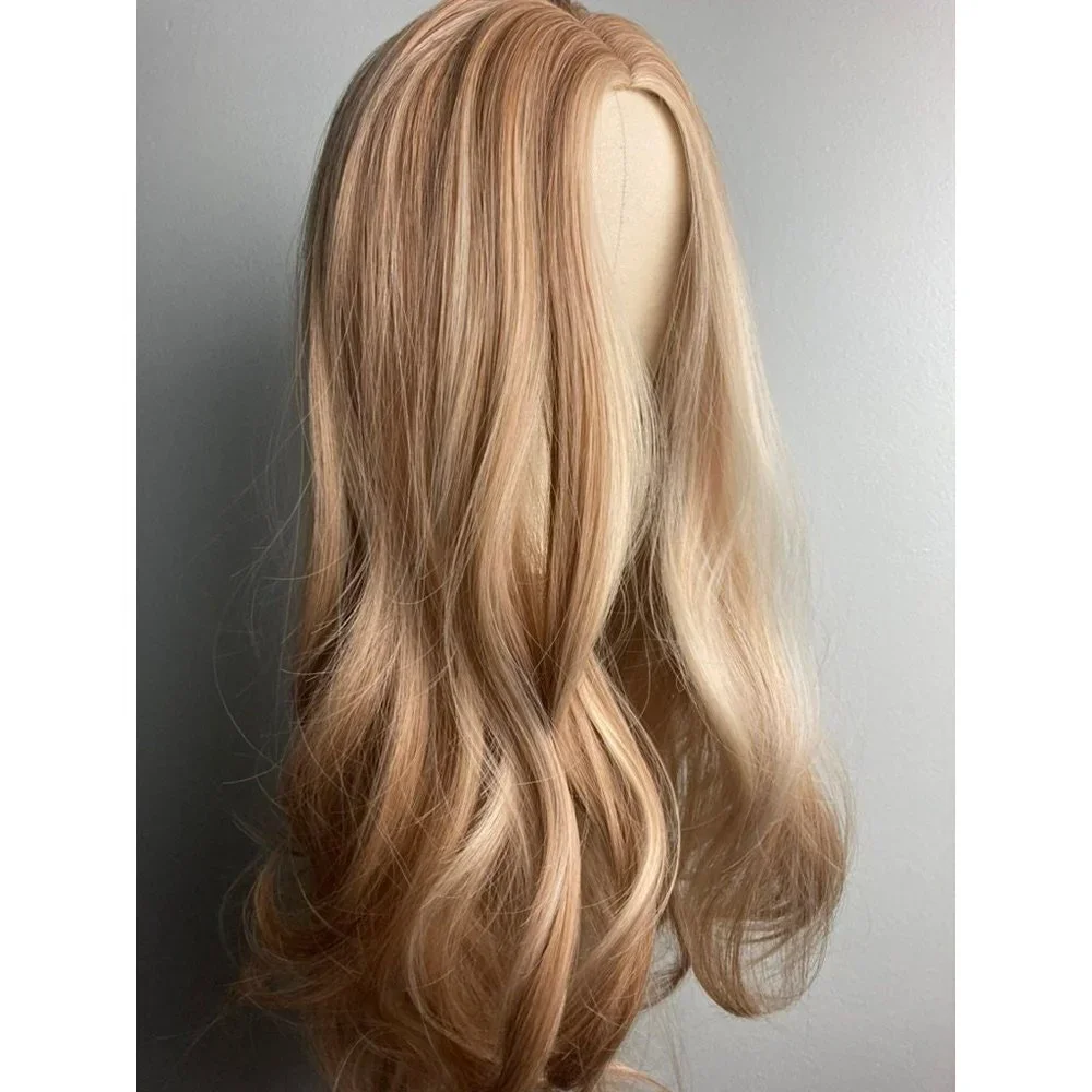 Highlighted Blonde Wavy Wig